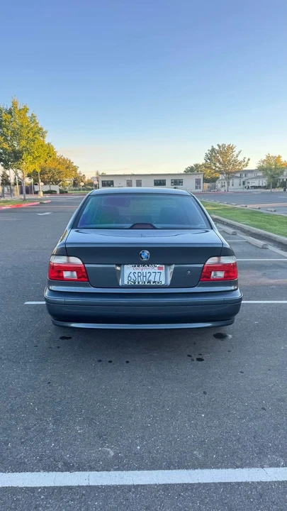 2001 BMW E39 540i - Image 2 of 10