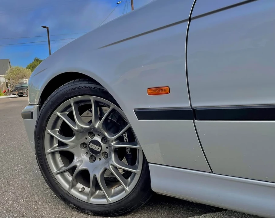 2001 BMW E39 540i - Image 4 of 12