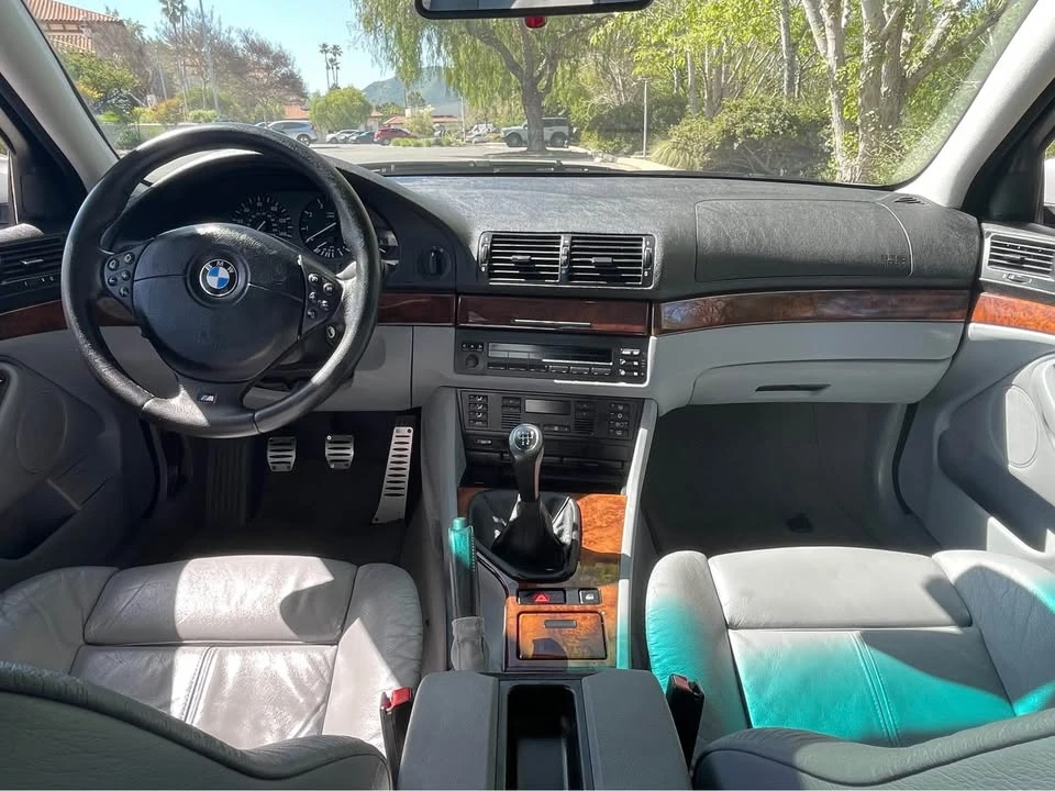 2001 BMW E39 540i - Image 3 of 12
