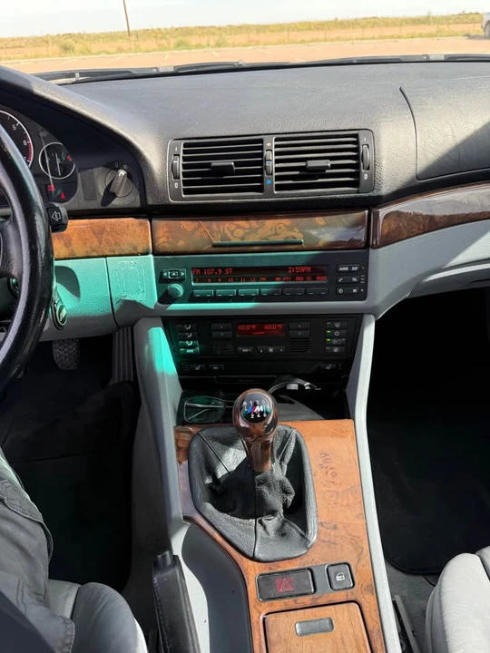 2001 BMW E39 540i - Image 18 of 20