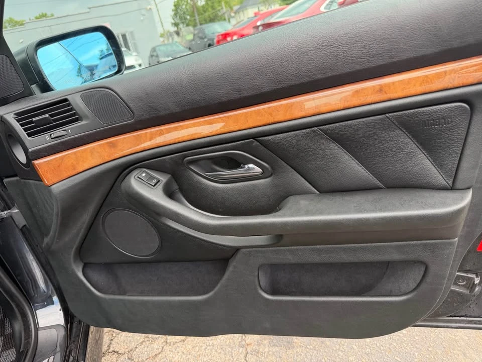 2001 BMW E39 540i - Image 15 of 17