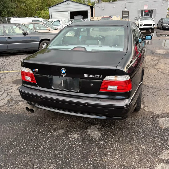 2001 BMW E39 540i - Image 7 of 17