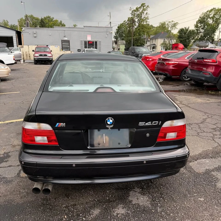 2001 BMW E39 540i - Image 8 of 17