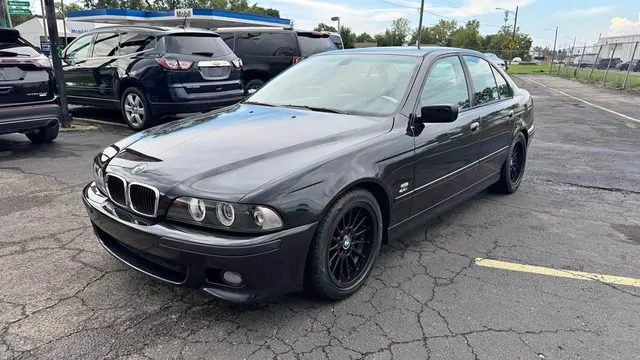 2001 BMW 5 Series 540i Sedan 4D