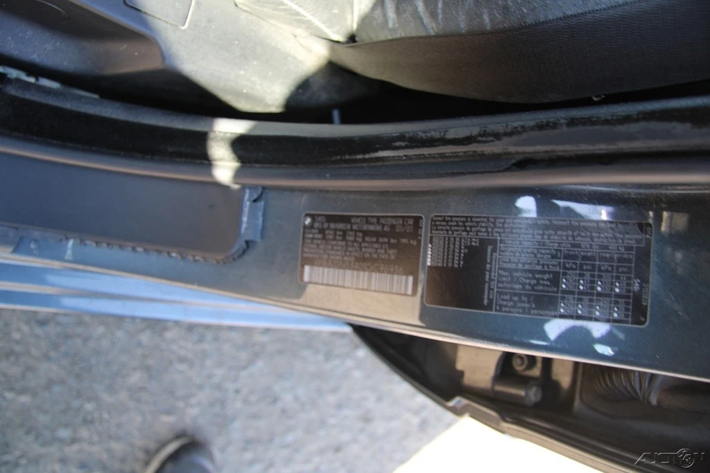 2001 BMW E39 540i - Image 13 of 21
