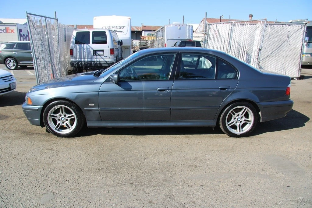 2001 BMW E39 540i - Image 3 of 21
