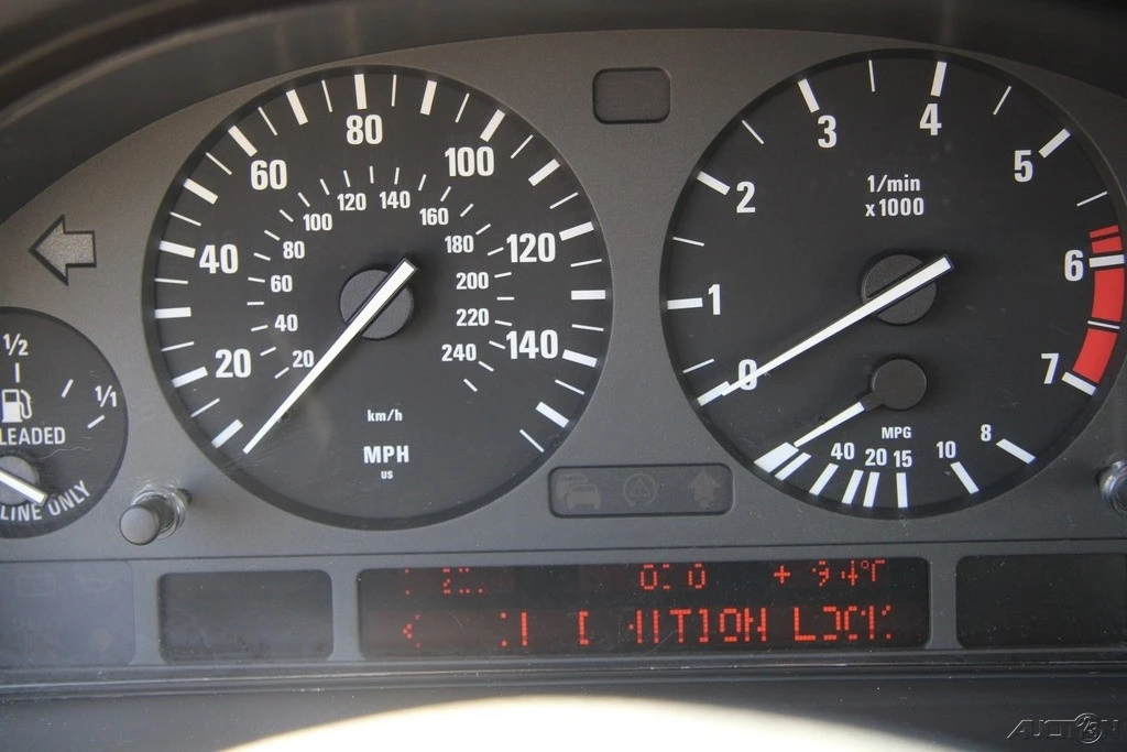 2001 BMW E39 540i - Image 18 of 21