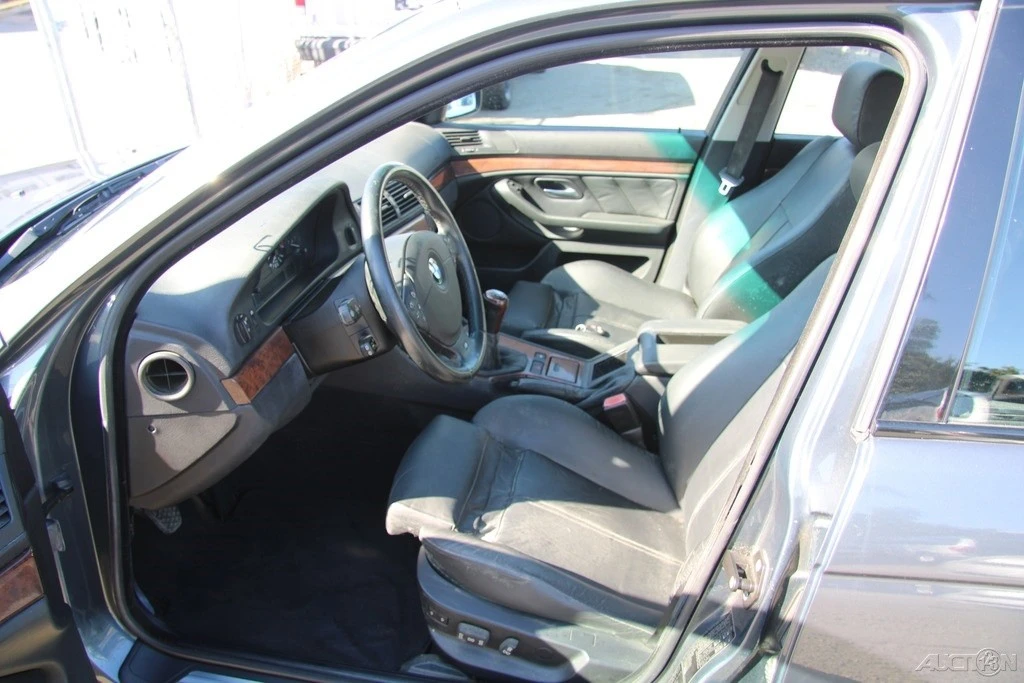 2001 BMW E39 540i - Image 15 of 21