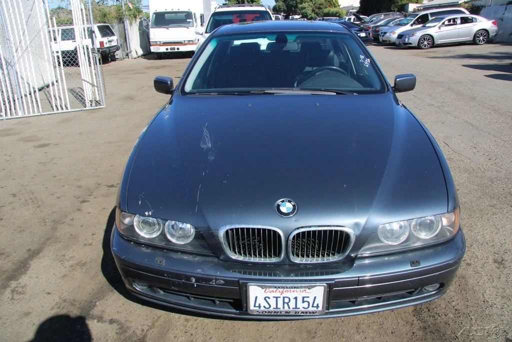 2001 BMW E39 540i - Image 11 of 21