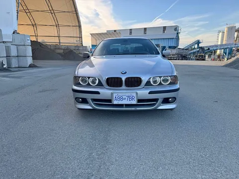 2001 BMW 540i