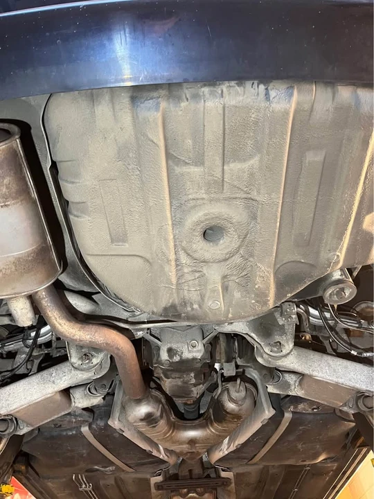 2001 BMW E39 5 Series - Image 12 of 15