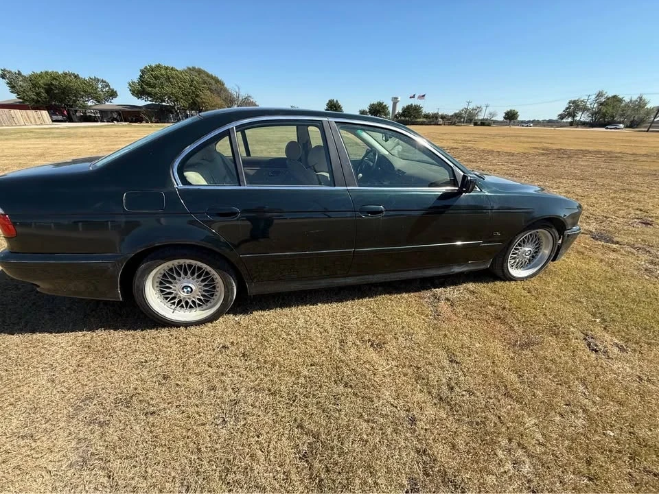 2001 BMW E39 5 Series - Image 4 of 11