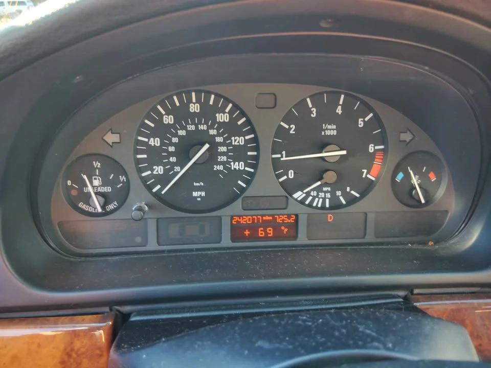 2001 BMW E39 5 Series - Image 10 of 12