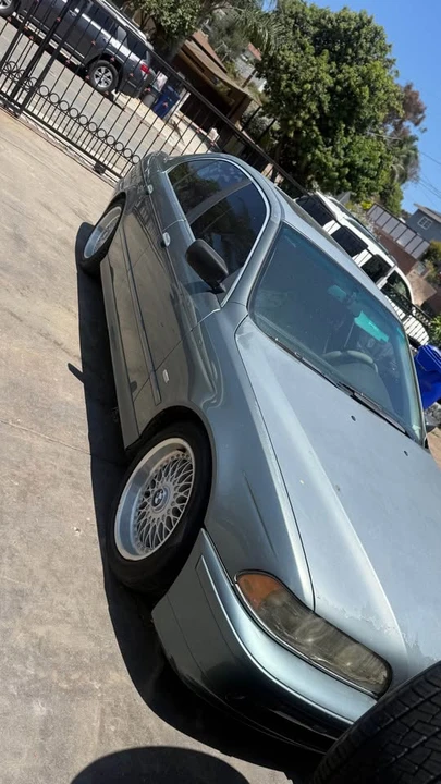 2001 BMW E39 5 Series - Image 2 of 5
