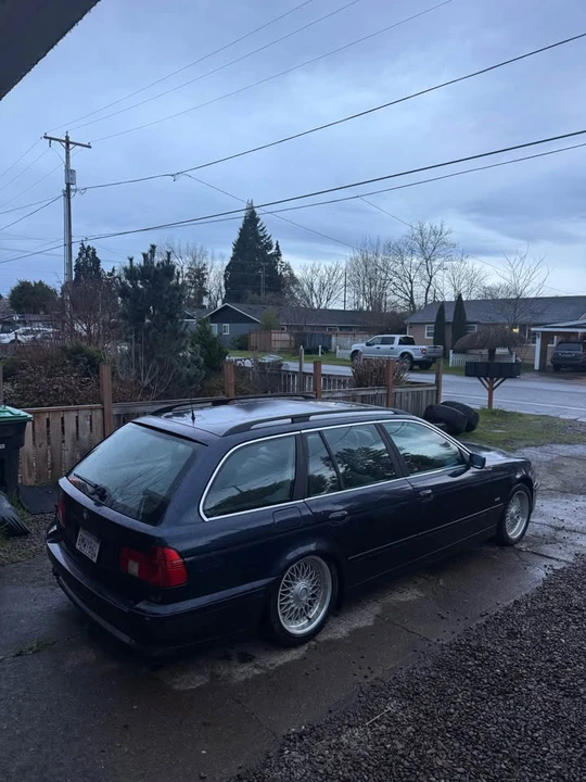 2001 BMW E39 5 Series - Image 5 of 6