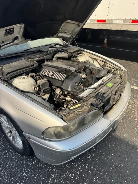 2001 BMW E39 5 Series - Image 5 of 11