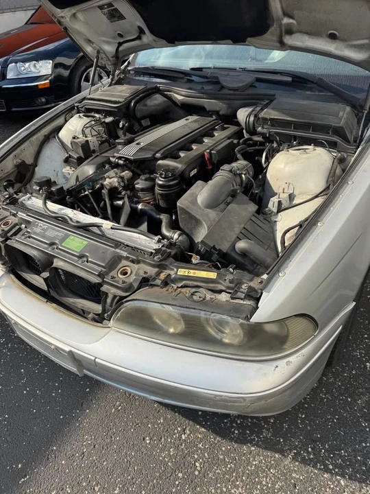 2001 BMW E39 5 Series - Image 6 of 11