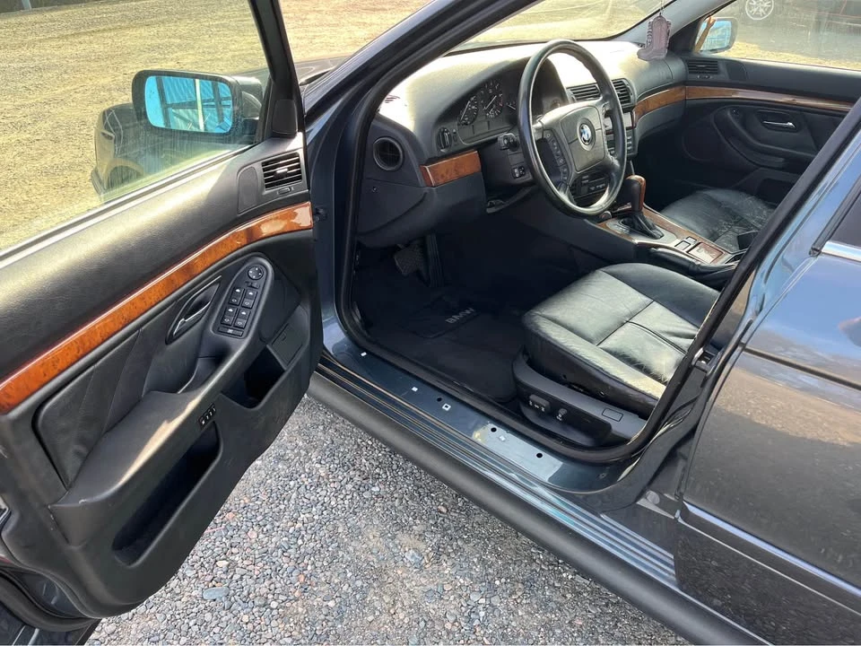 2001 BMW E39 5 Series - Image 8 of 19