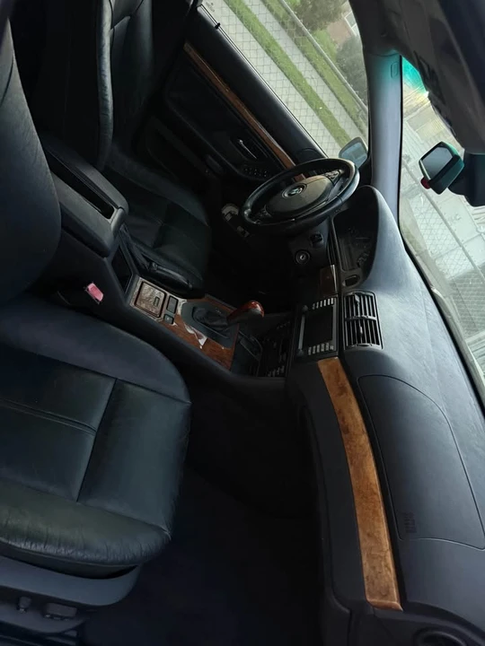 2001 BMW E39 5 Series - Image 3 of 10