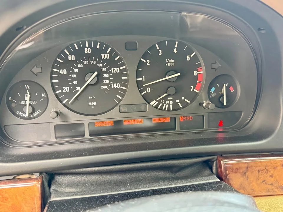 2001 BMW E39 540i - Image 11 of 16