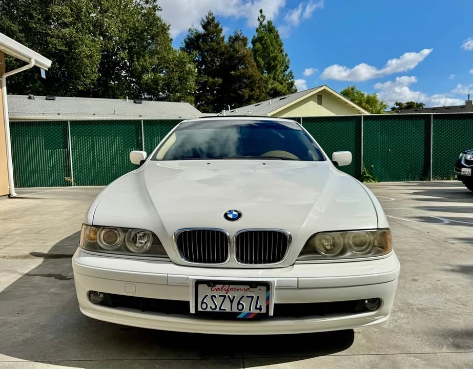 2001 BMW E39 540i - Image 3 of 16