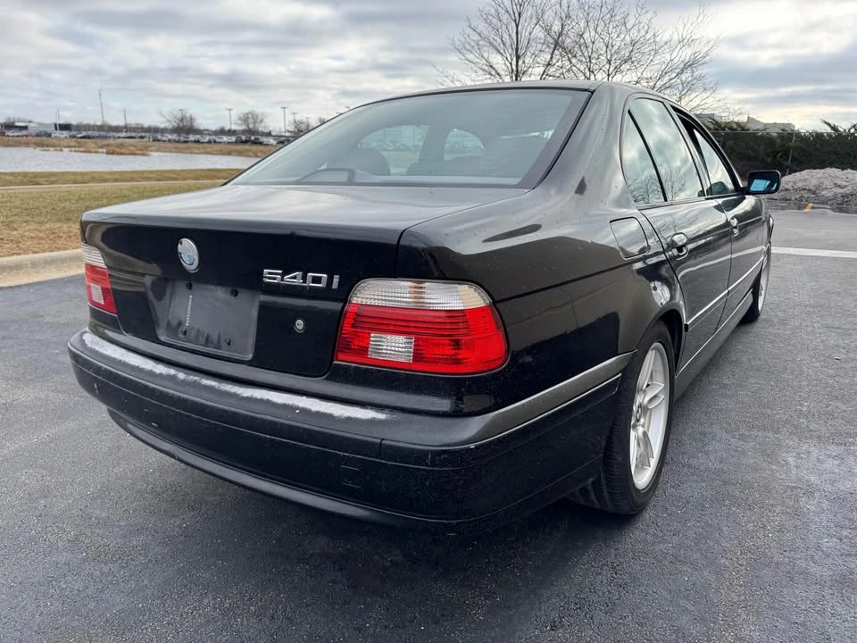 2001 BMW E39 540i - Image 9 of 18