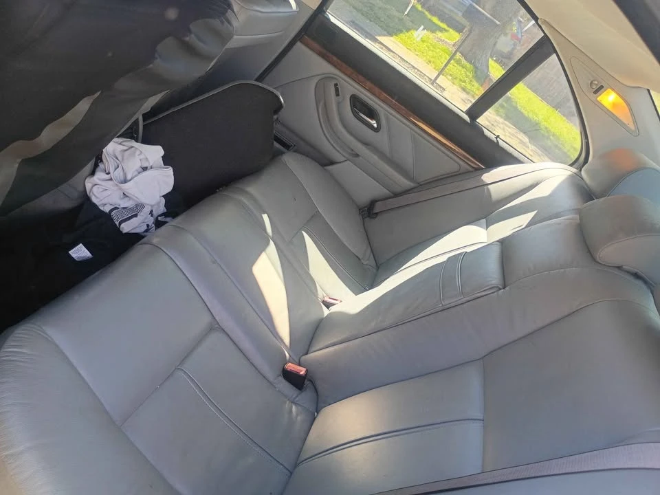 2001 BMW E39 540i - Image 7 of 8