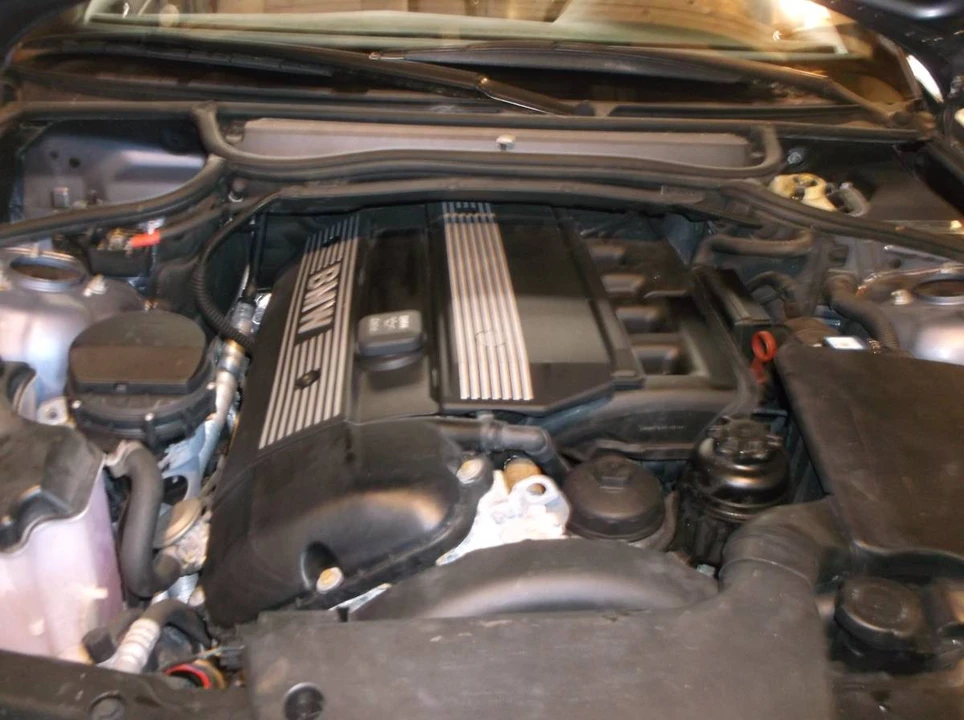2001 BMW E39 5 Series - Image 19 of 23