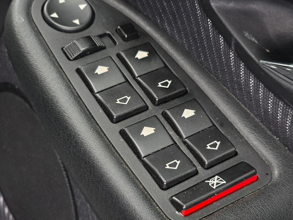 2001 BMW E39 5 Series - Image 27 of 31