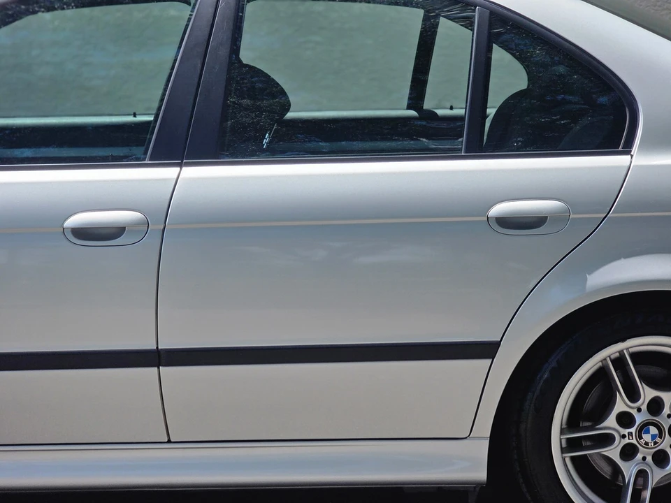 2001 BMW E39 5 Series - Image 11 of 31