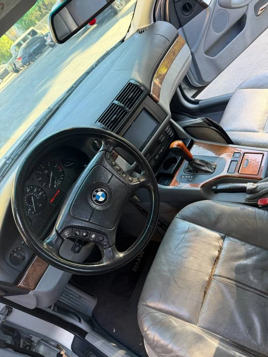 2001 BMW E39 5 Series - Image 12 of 15