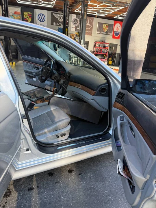 2001 BMW E39 5 Series - Image 8 of 15