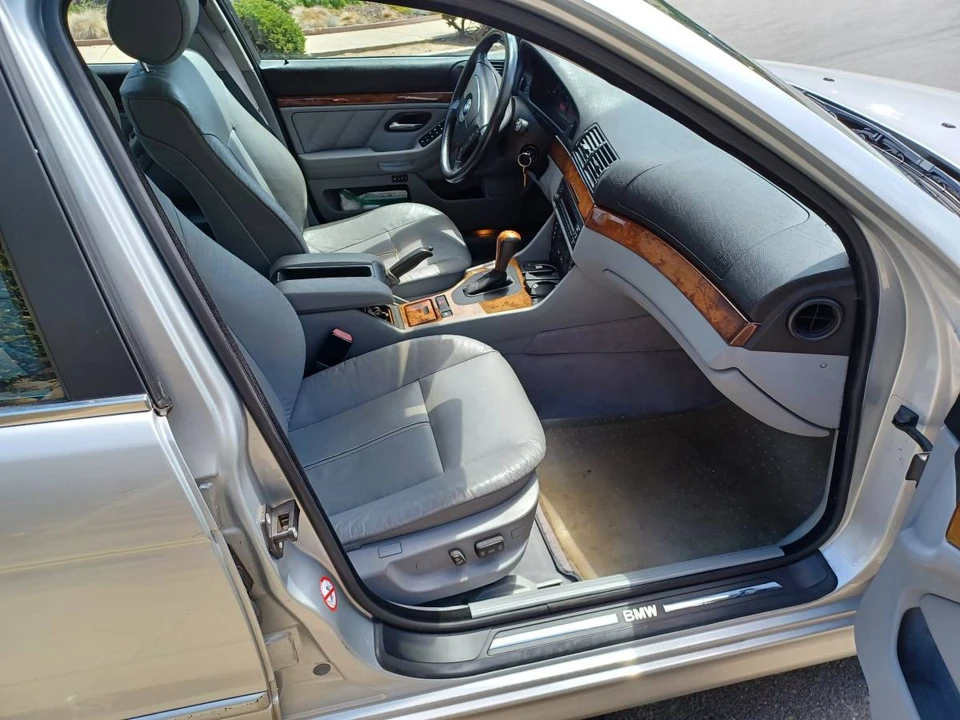 2001 BMW E39 5 Series - Image 7 of 11