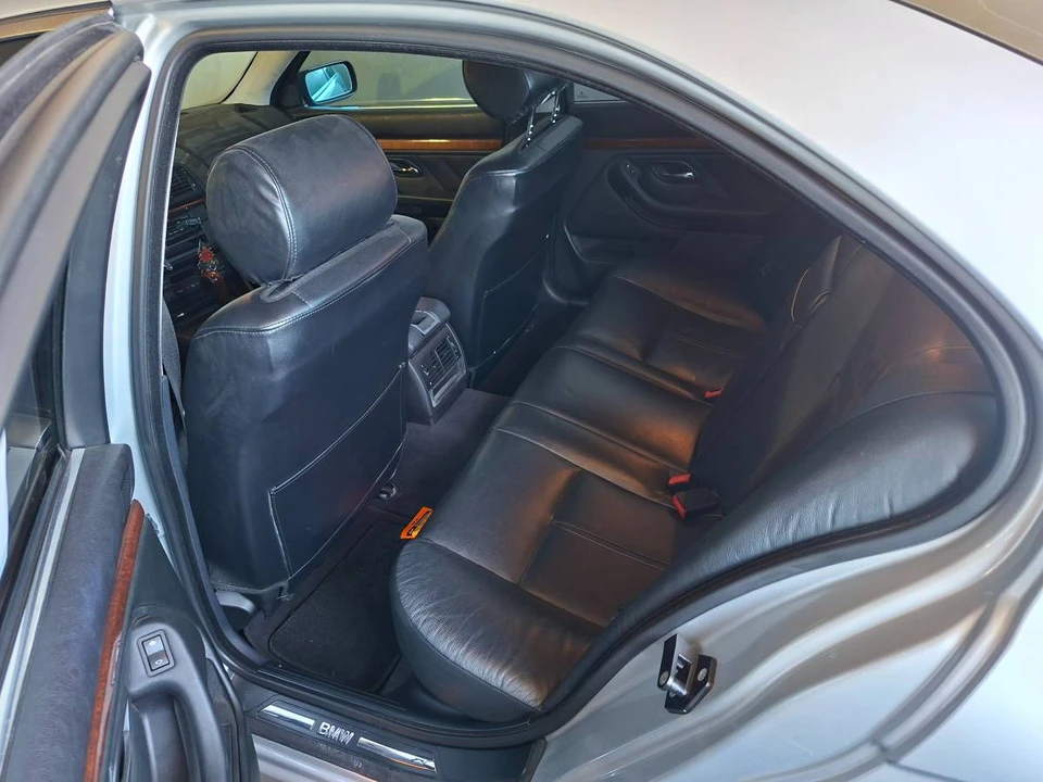 2001 BMW E39 5 Series - Image 6 of 9