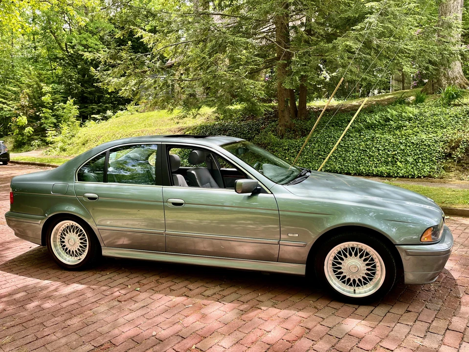 2001 BMW E39 5 Series - Image 9 of 31