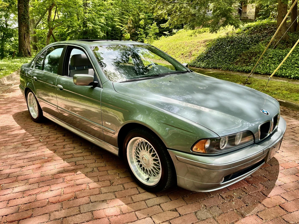 2001 BMW E39 5 Series - Image 11 of 31