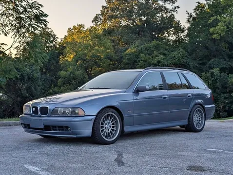 2001 BMW 525i Touring