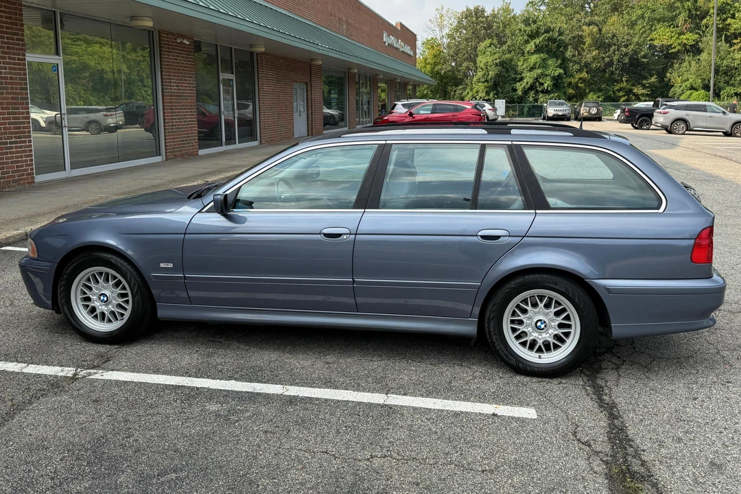 2001 BMW E39 5 Series - Image 3 of 31