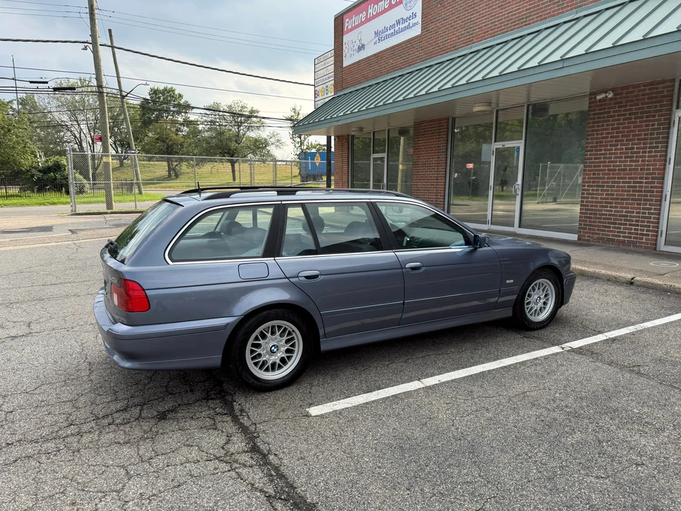 2001 BMW E39 5 Series - Image 30 of 31