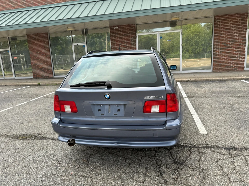2001 BMW E39 5 Series - Image 25 of 31