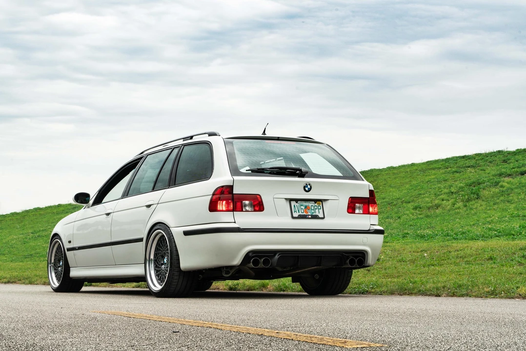 2001 BMW E39 5 Series - Image 11 of 31