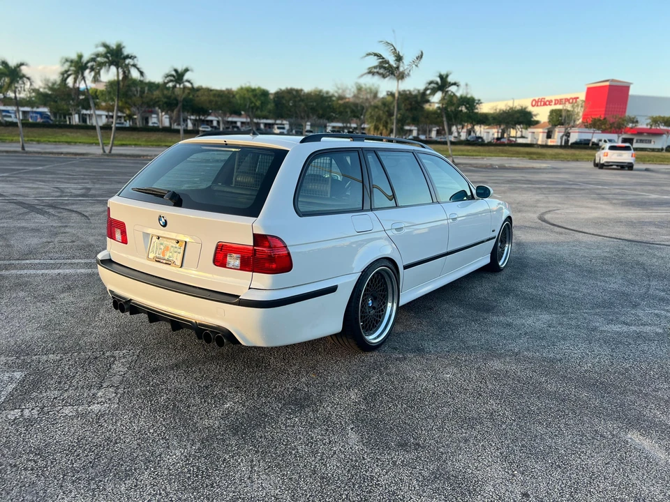 2001 BMW E39 5 Series - Image 16 of 31