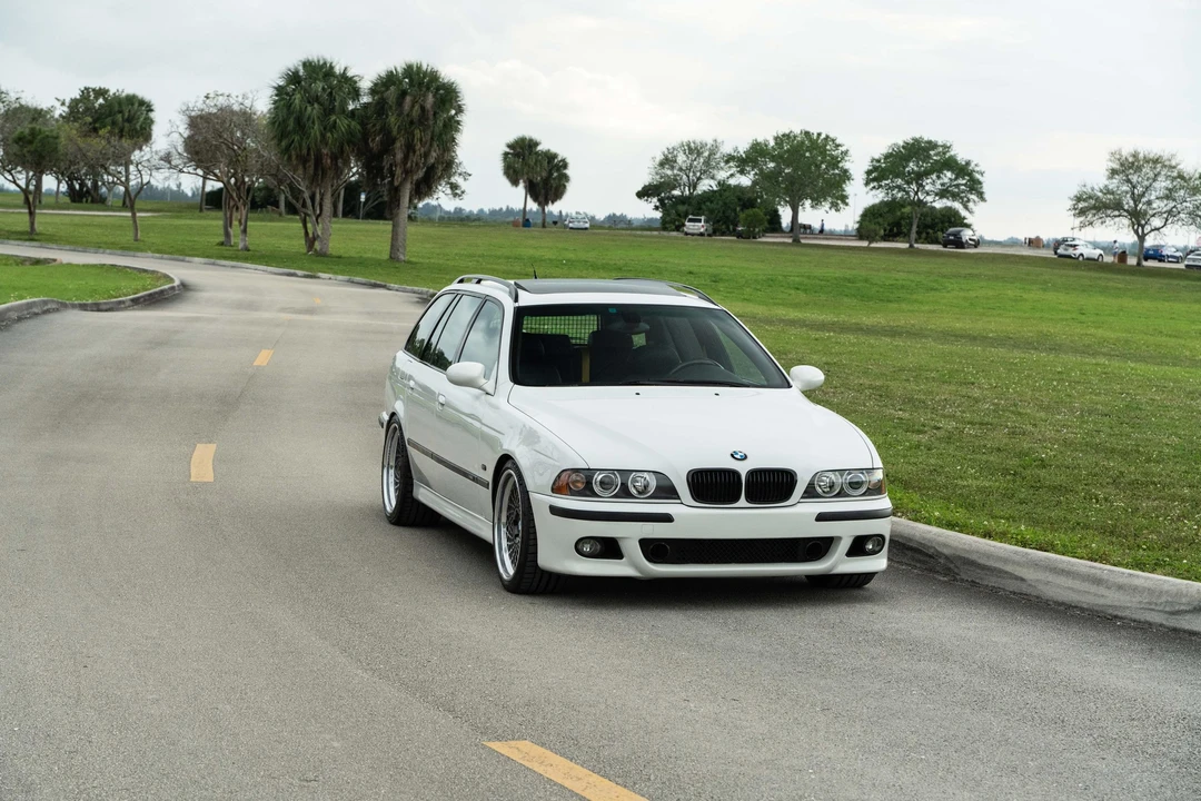 2001 BMW E39 5 Series - Image 24 of 31