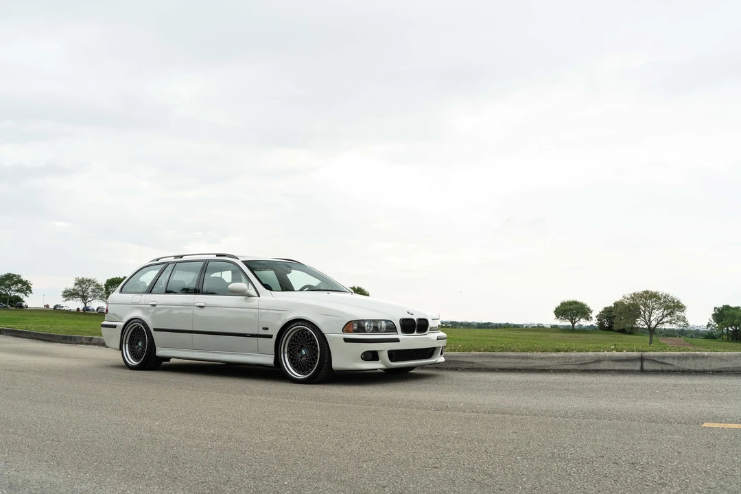 2001 BMW E39 5 Series - Image 19 of 31