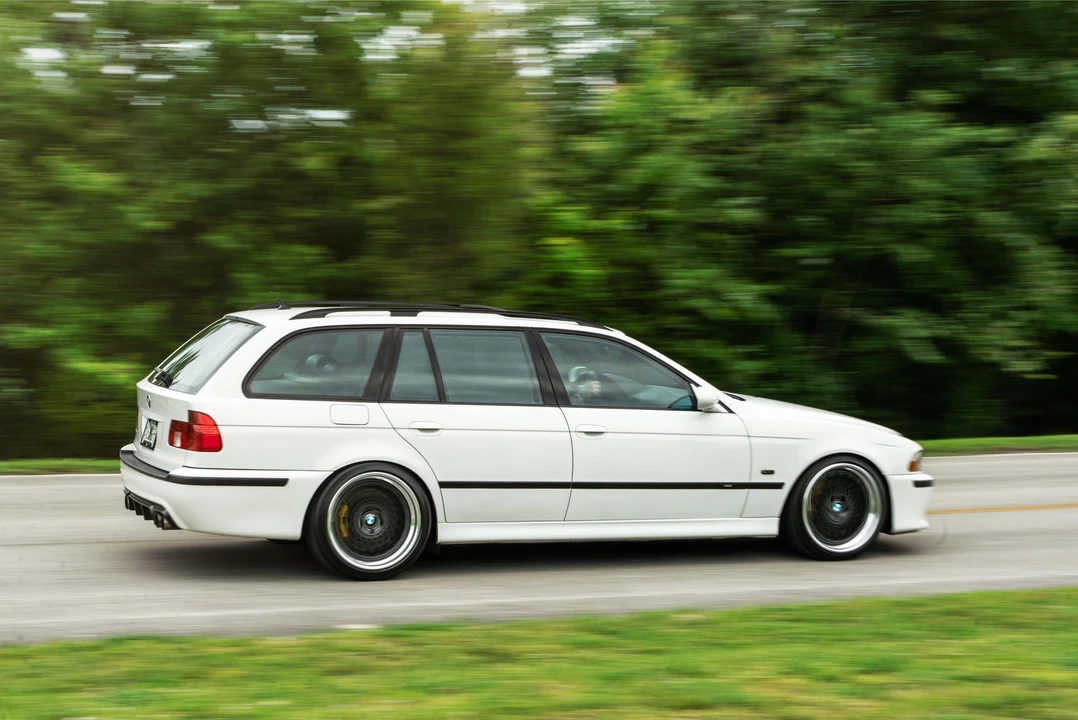 2001 BMW E39 5 Series - Image 28 of 31