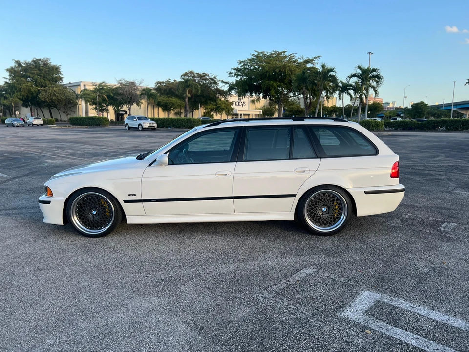 2001 BMW E39 5 Series - Image 10 of 31