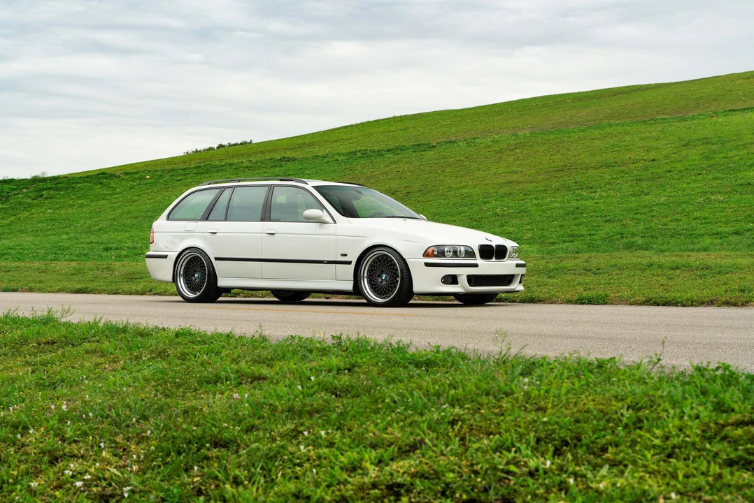2001 BMW E39 5 Series - Image 18 of 31