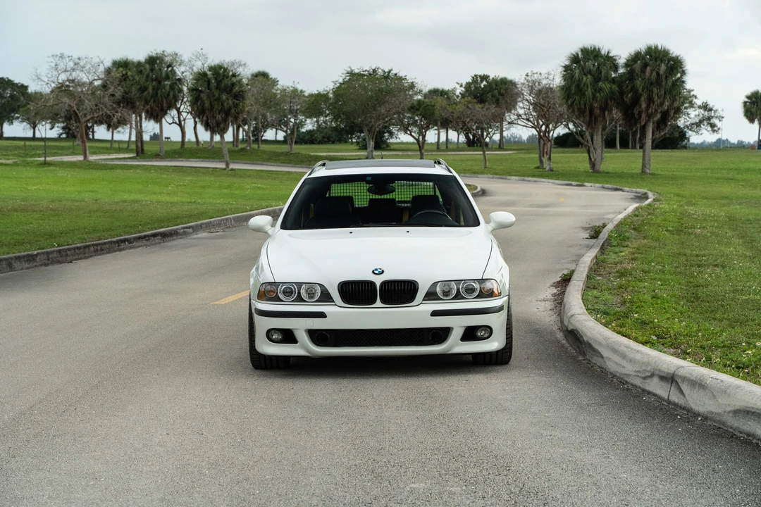 2001 BMW E39 5 Series - Image 6 of 31