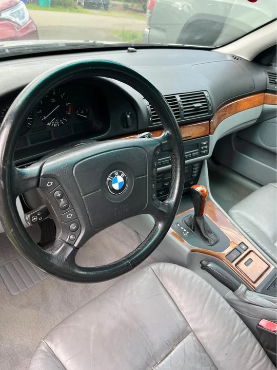 2001 BMW E39 5 Series - Image 8 of 10
