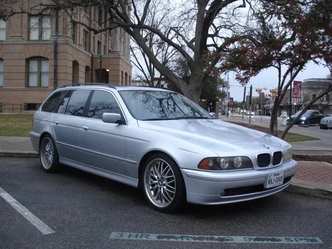 2001 BMW 525i Wagon (Touring)